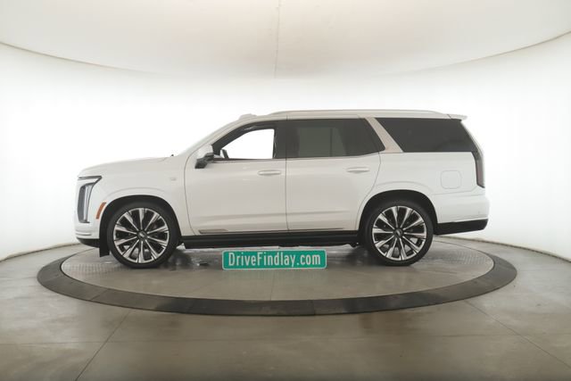 Used 2025 Cadillac Escalade Premium Luxury w/ Touring Package image 9