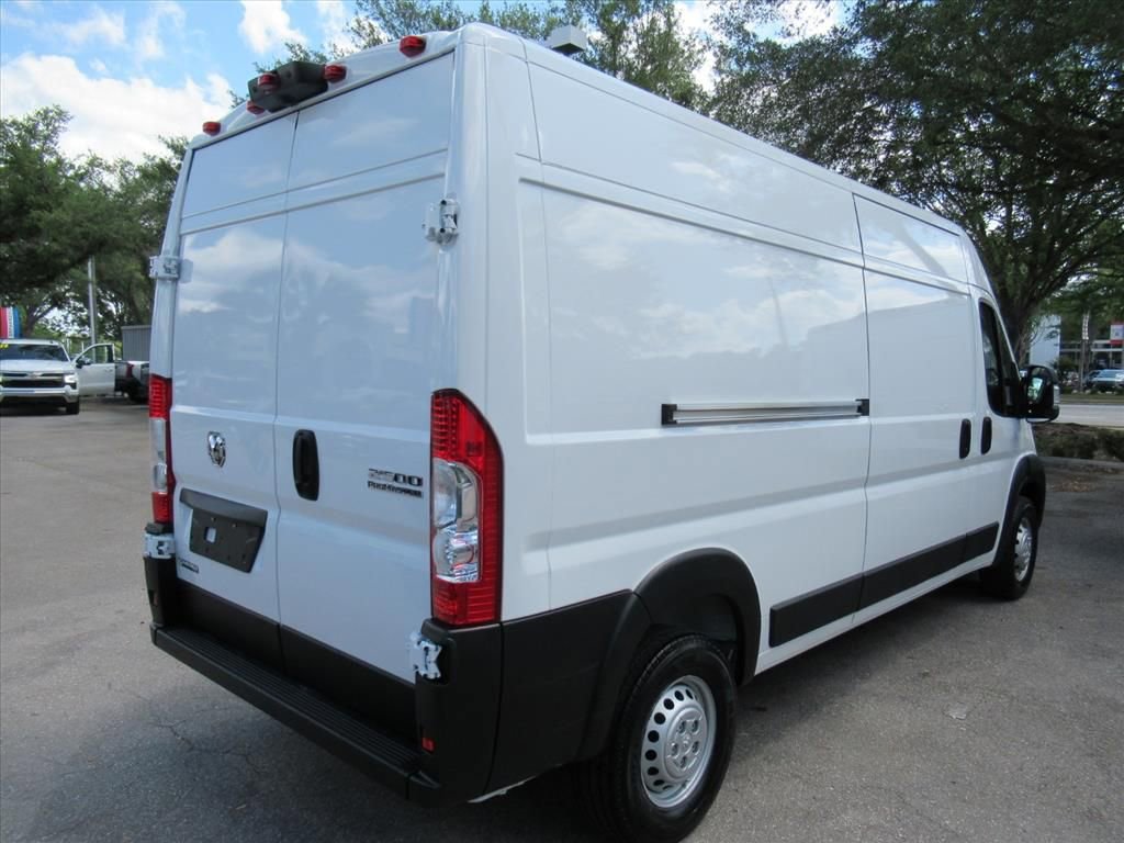 Used 2025 RAM ProMaster 2500 w/ Convenience Group FWD image 7