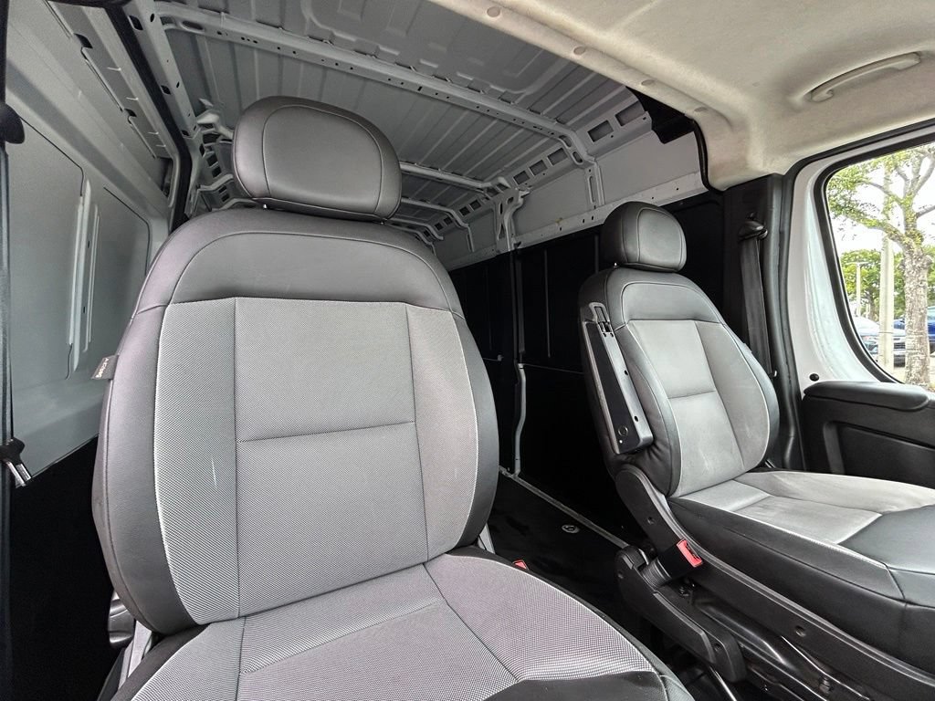 Used 2024 RAM ProMaster 2500 w/ Convenience Group FWD image 26