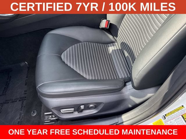 Used 2024 Toyota Camry SE FWD image 10