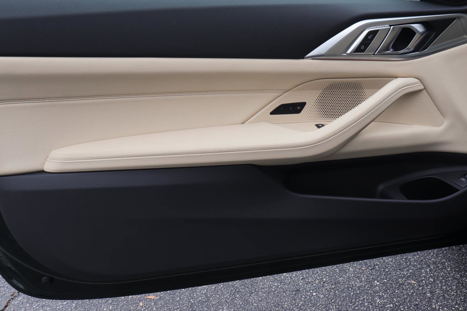 Certified 2023 BMW 430i Coupe w/ M Sport Package image 11