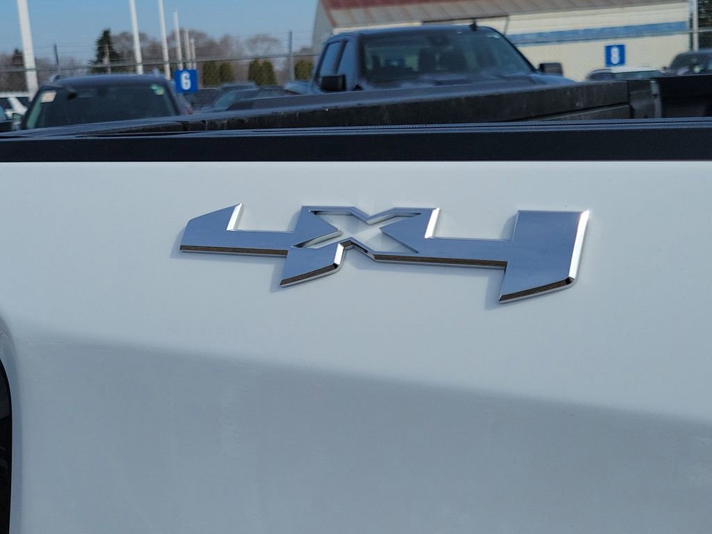 Certified 2022 GMC Sierra 1500 Elevation w/ Preferred Package image 8