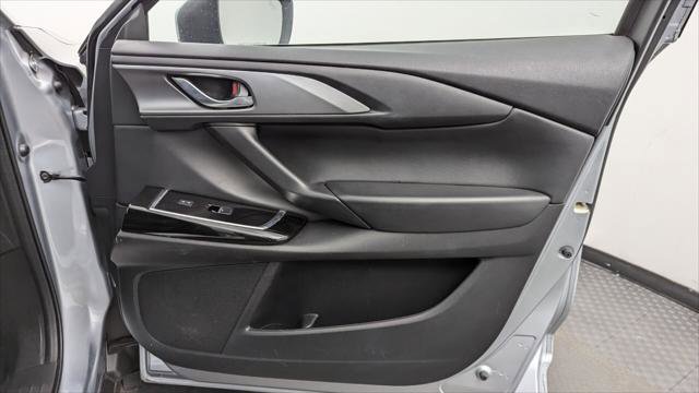 Used 2023 MAZDA CX-9 Touring image 23