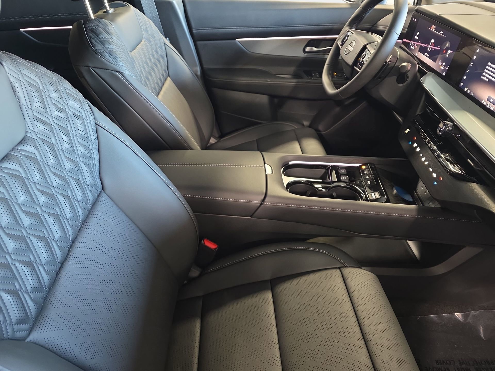 New 2026 Nissan Murano Platinum w/ Cargo Package AWD/4WD image 10