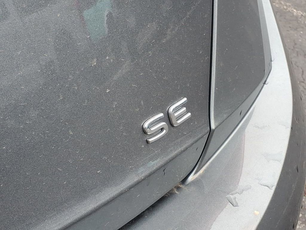 Used 2024 Volkswagen Jetta SE image 30