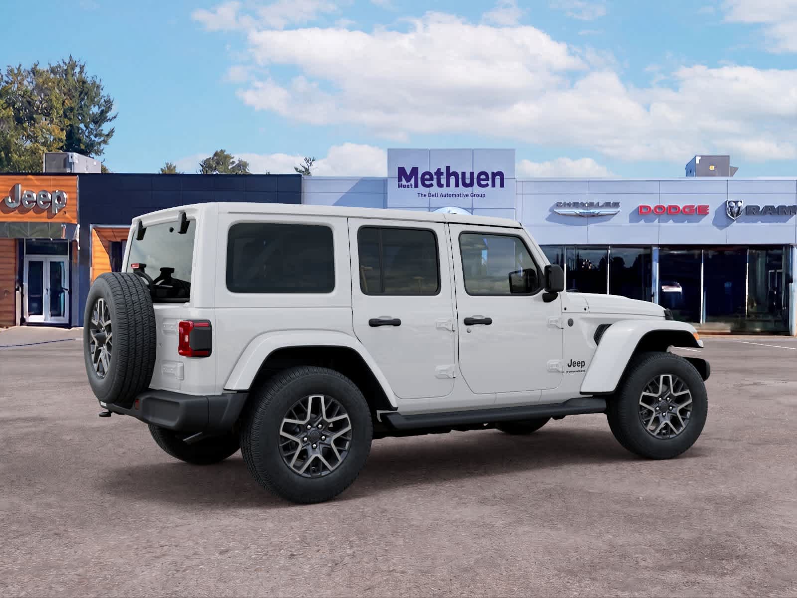 New 2026 Jeep Wrangler Unlimited Sahara AWD/4WD image 4