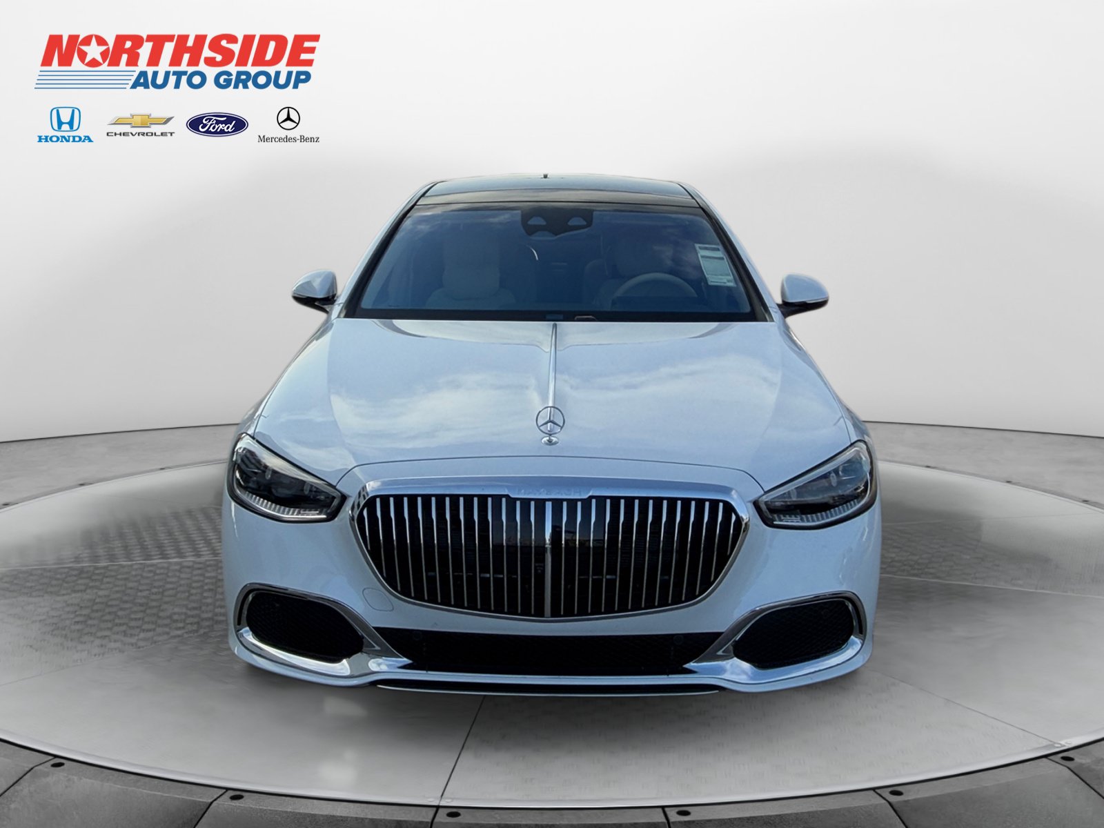 Certified 2026 Mercedes-Benz Maybach S 580 4MATIC image 2