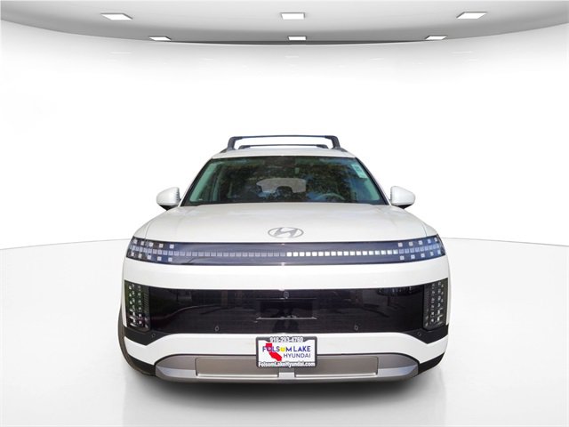 New 2026 Hyundai Ioniq 9 SE image 2