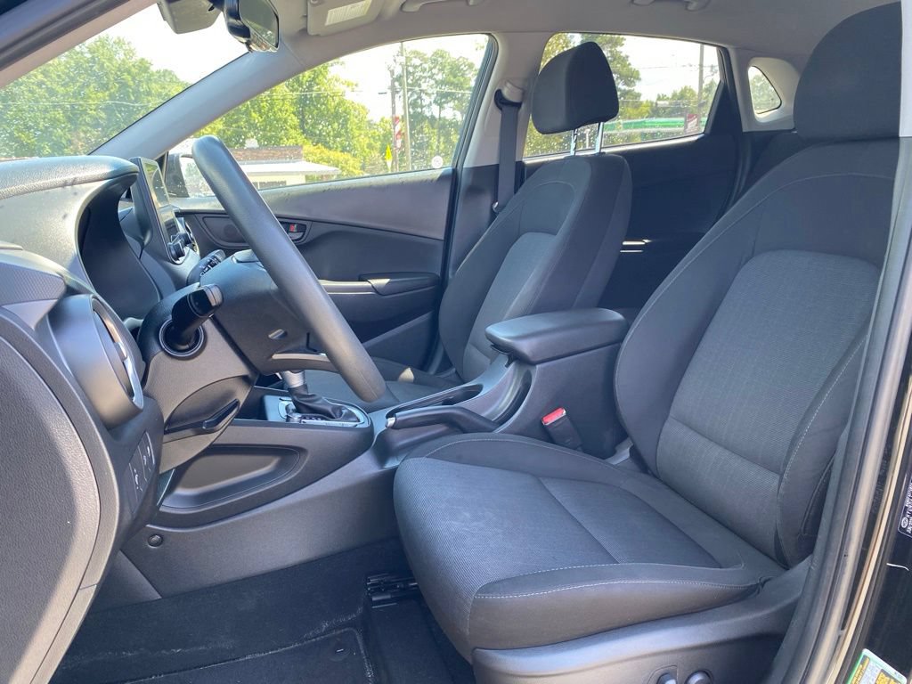 Used 2023 Hyundai Kona SEL AWD/4WD image 8