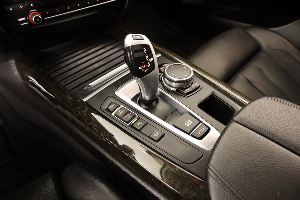 Used 2015 BMW X5 xDrive35i image 9