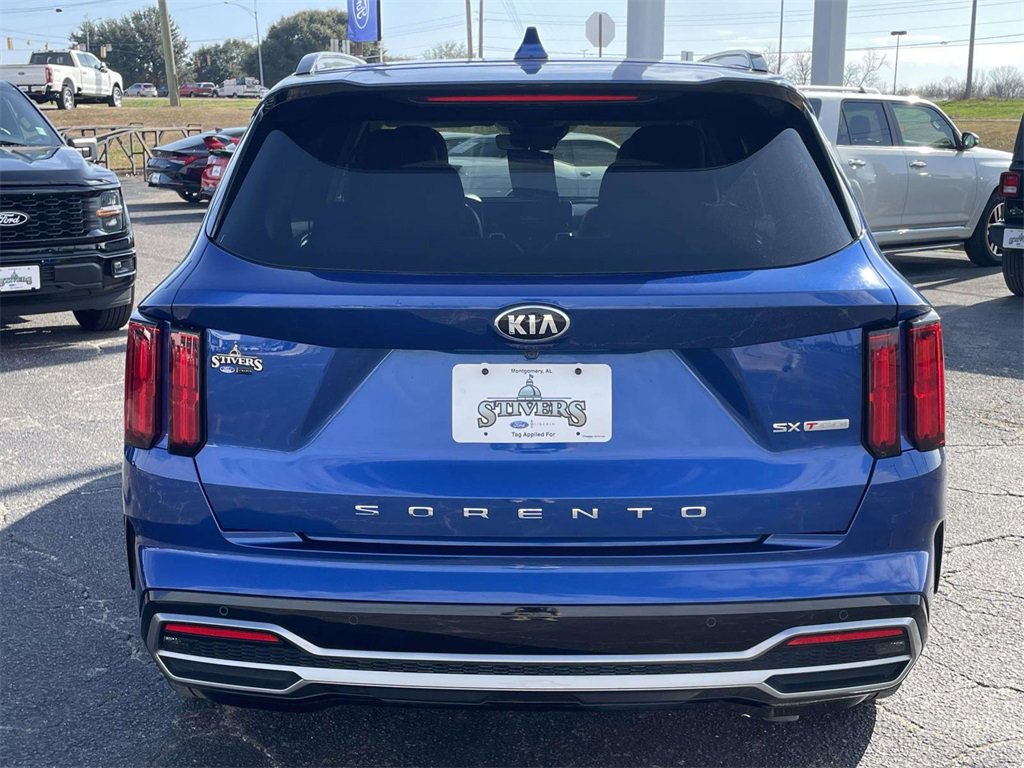 Used 2021 Kia Sorento SX image 4