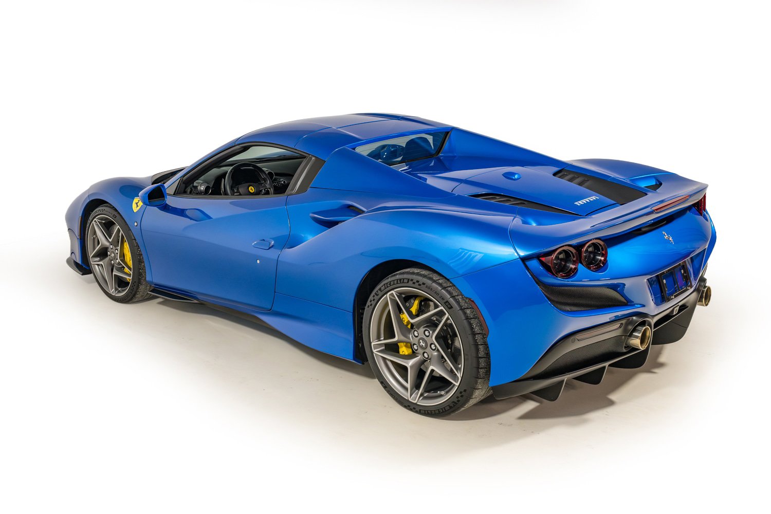 Certified 2021 Ferrari F8 Tributo image 12
