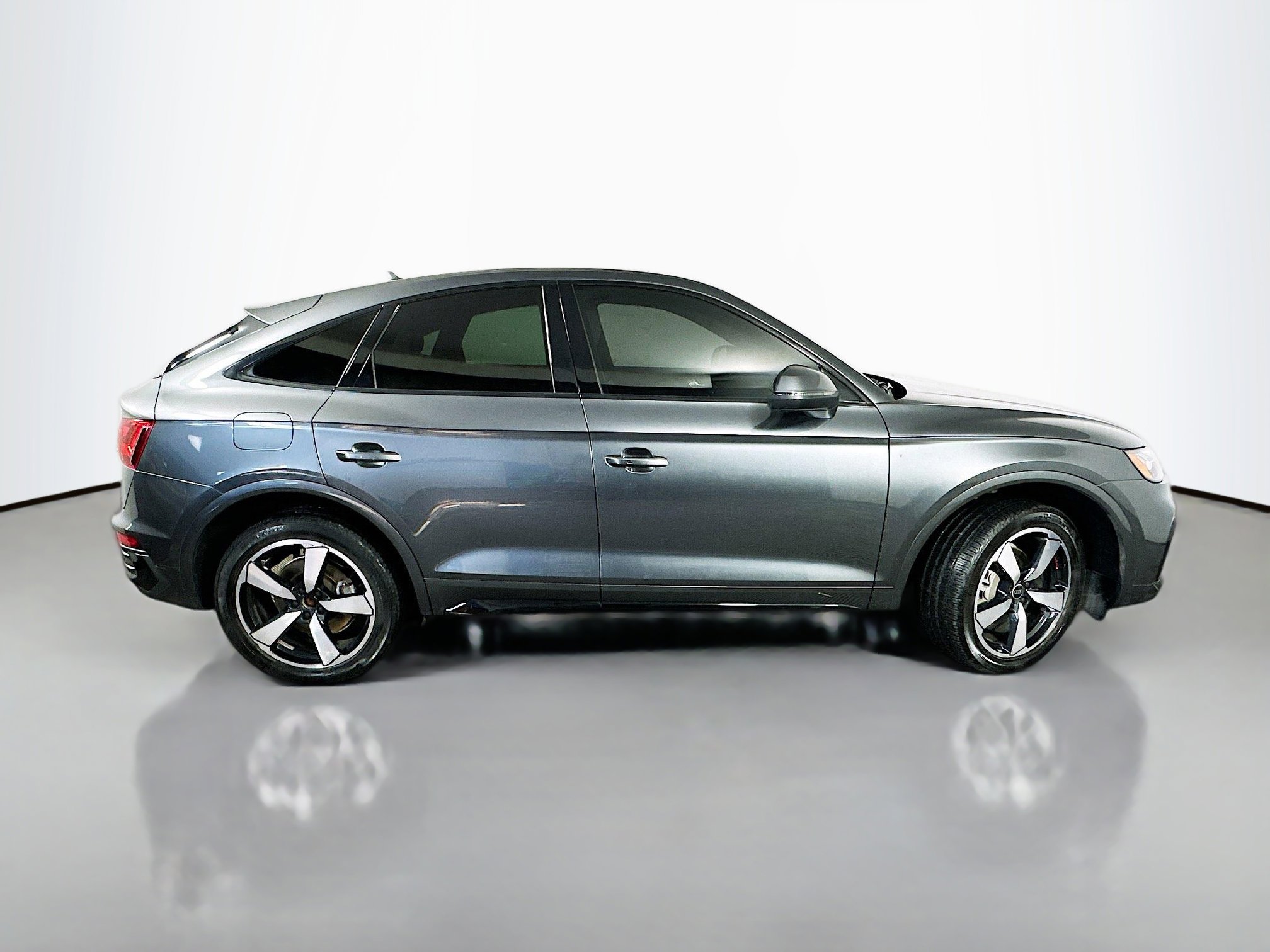 Used 2023 Audi Q5 2.0T Premium Plus w/ Premium Plus Package image 8