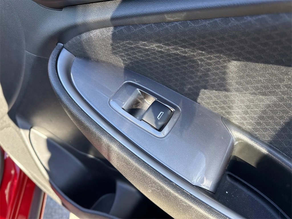 Used 2023 Chevrolet Malibu LT image 30