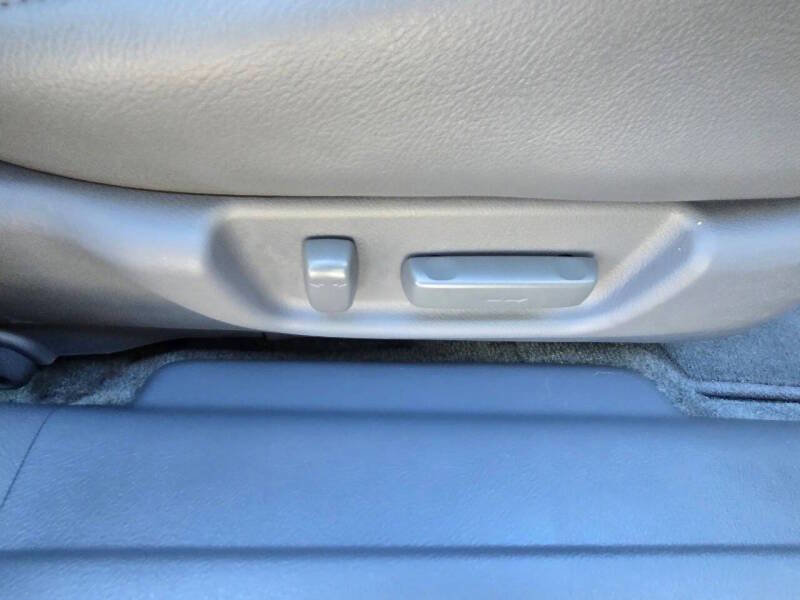 Used 2004 Honda Accord EX image 23