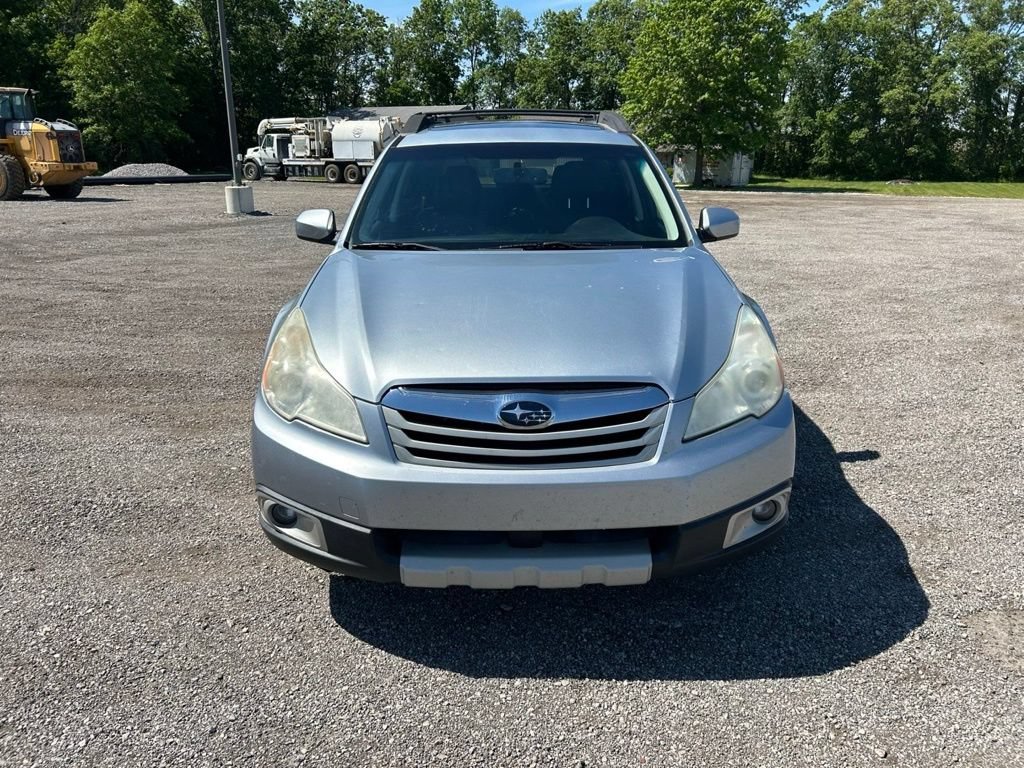 Used 2012 Subaru Outback 2.5i Limited w/ Moonroof Pkg AWD/4WD image 8