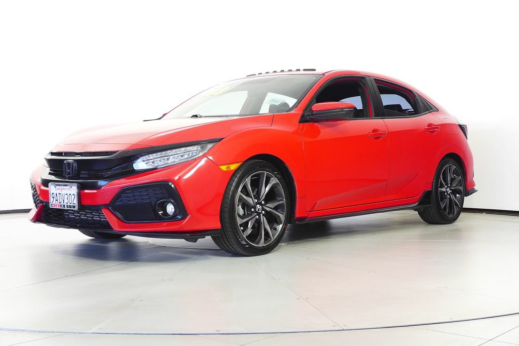 Used 2018 Honda Civic Sport Touring image 2