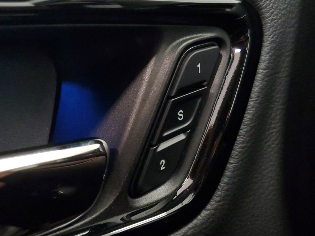 Used 2024 Dodge Durango GT AWD/4WD image 18