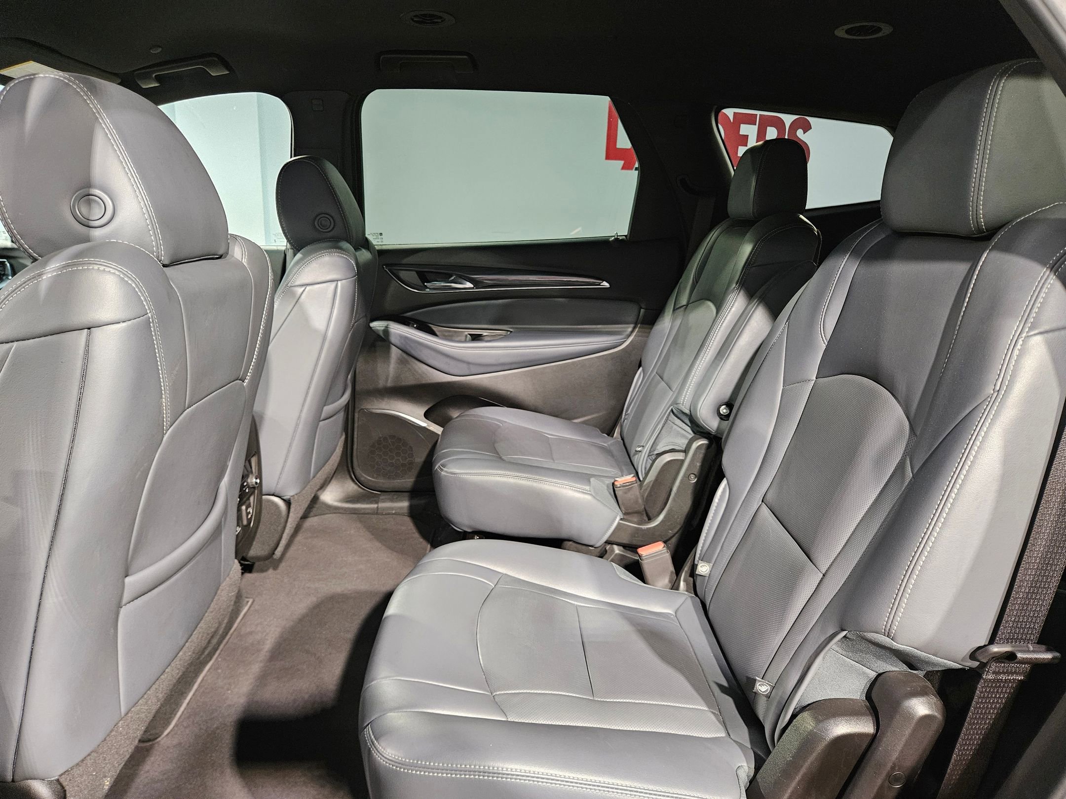 Used 2024 Buick Enclave Premium FWD image 37