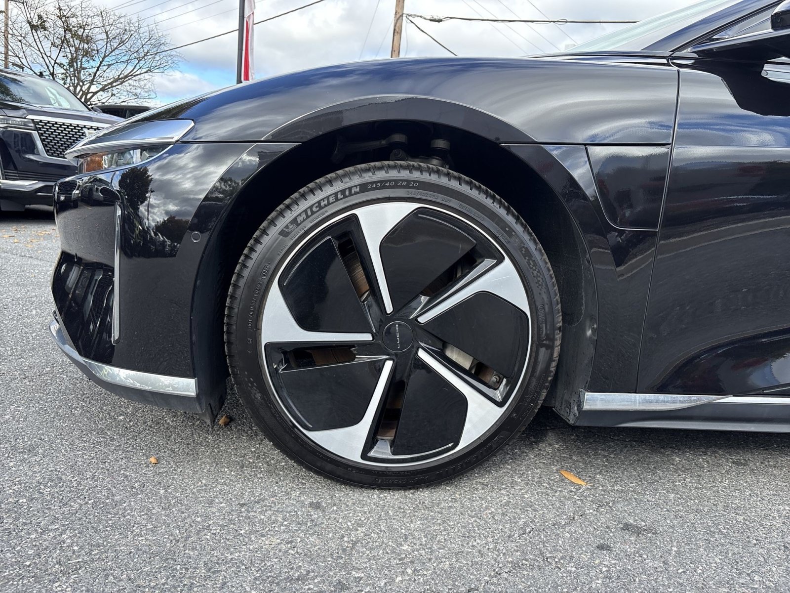 Used 2025 Lucid Air Touring AWD/4WD image 12