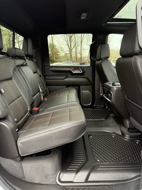 Used 2025 Chevrolet Silverado 2500 High Country w/ Technology Package image 19