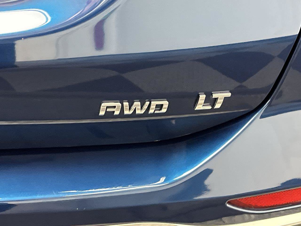 Certified 2020 Chevrolet Equinox LT AWD/4WD image 6