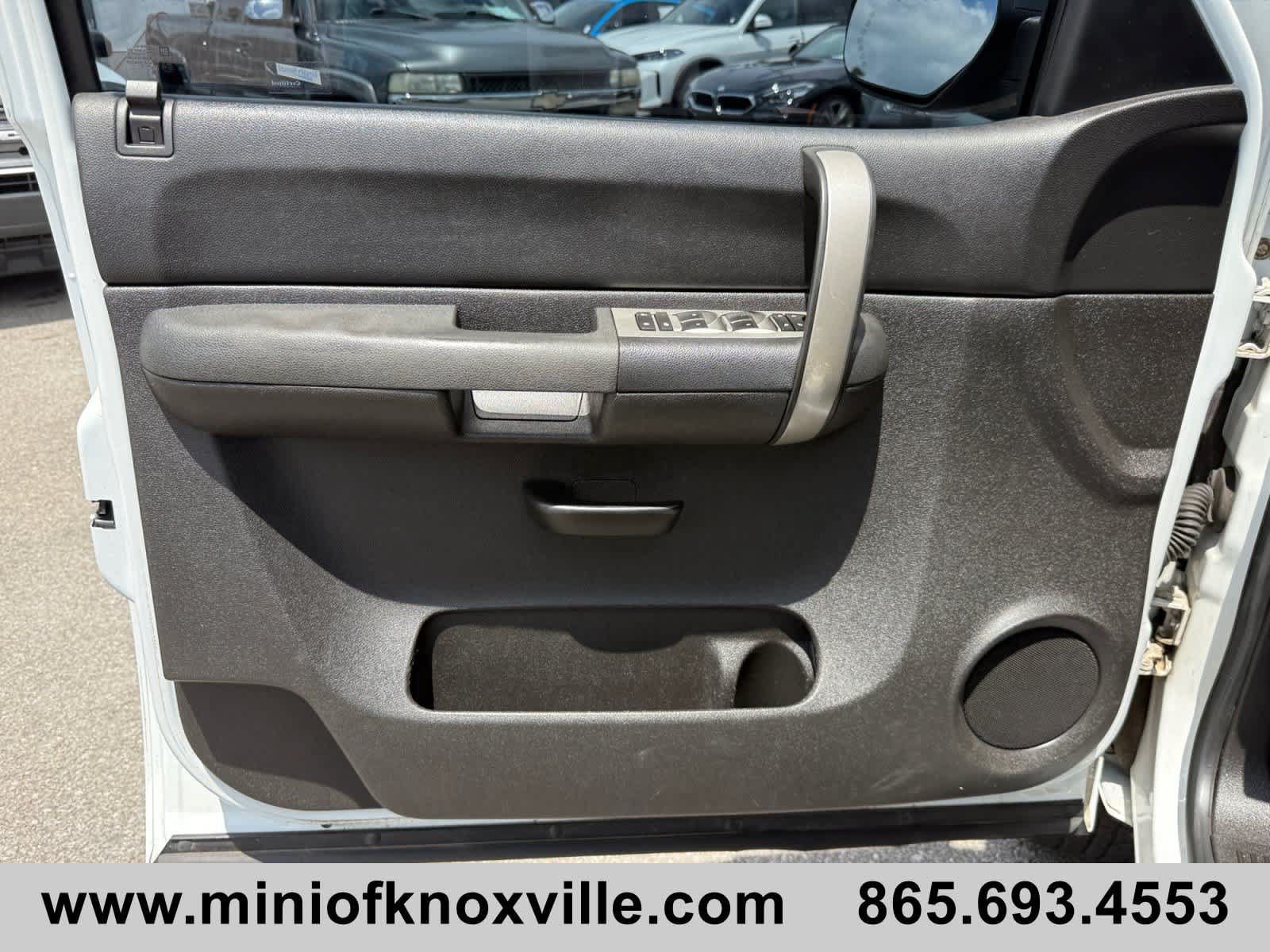 Used 2008 GMC Sierra 1500 SLE w/ SLE2 Preferred Package RWD image 16