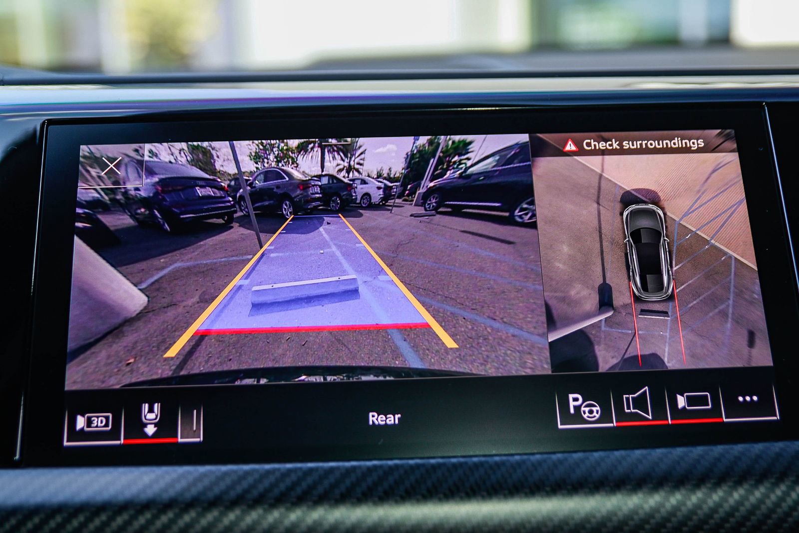 Used 2022 Audi e-tron GT Prestige w/ Prestige Package image 27