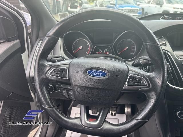 Used 2015 Ford Focus ST FWD image 28