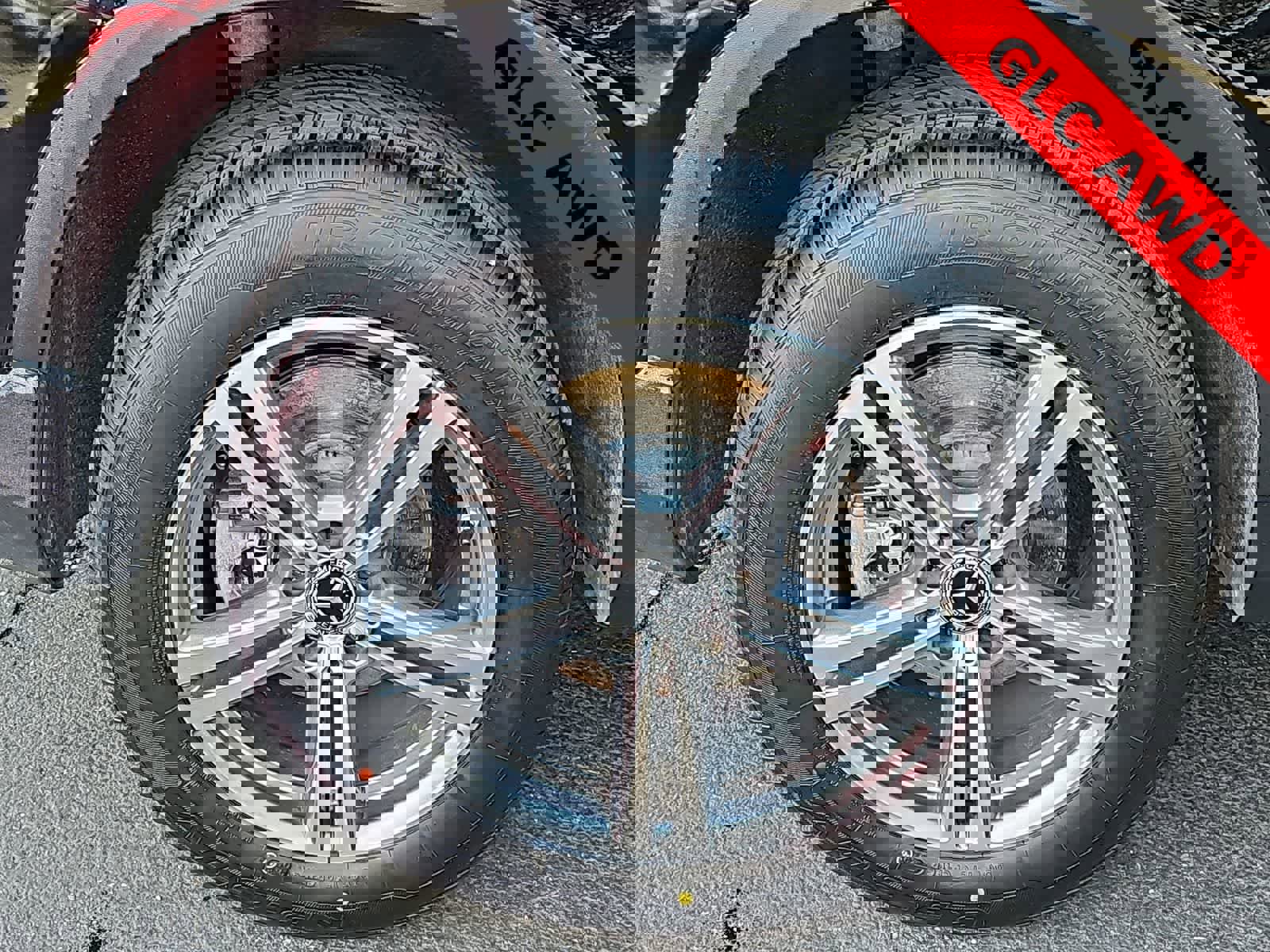 Used 2022 Mercedes-Benz GLC 300 4MATIC w/ Premium Package Lite image 12