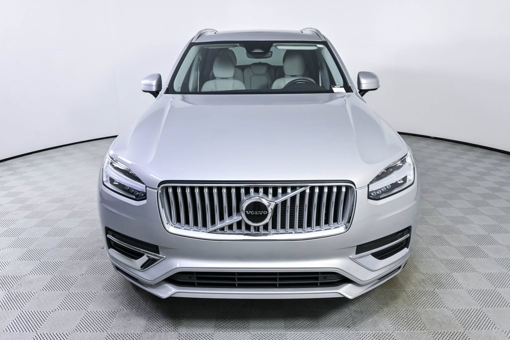 Certified 2025 Volvo XC90 T8 Core w/ Protection Package AWD/4WD image 36