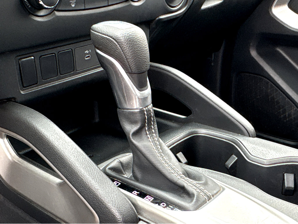 Certified 2024 Nissan Frontier SV image 15