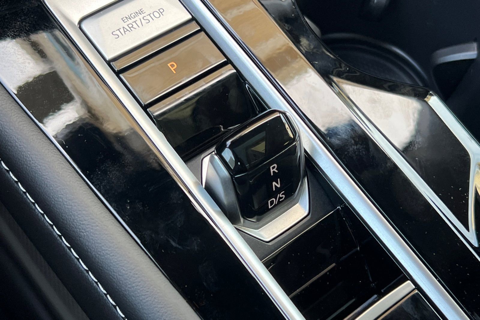 New 2026 Volkswagen Atlas SEL Premium R-Line image 22