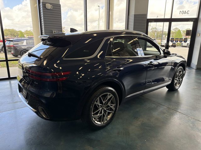 Used 2024 Genesis GV70 2.5T AWD/4WD image 2