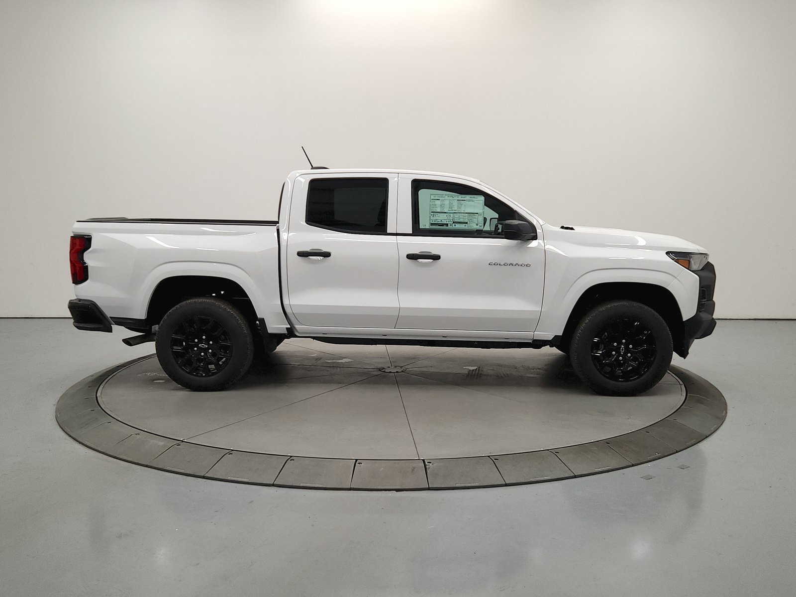 New 2026 Chevrolet Colorado W/T w/ WT Custom Package RWD image 9