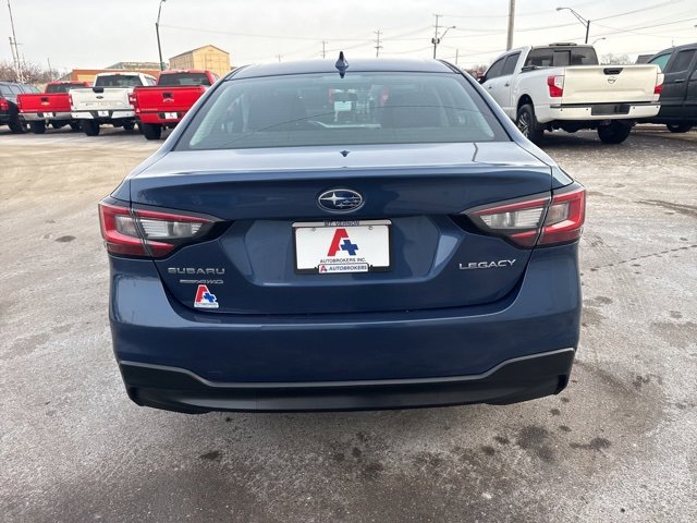 Used 2020 Subaru Legacy Premium image 4