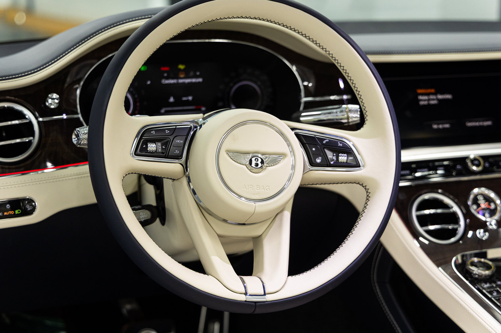 New 2026 Bentley Continental GTC AWD/4WD image 30