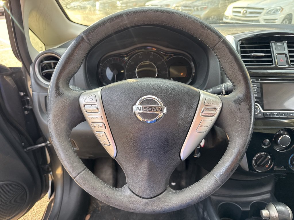 Used 2016 Nissan Versa Note SV w/ SV Appearance Package FWD image 11