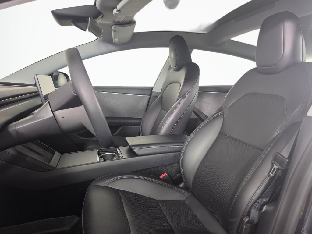 Used 2025 Tesla Model 3 Long Range RWD image 23