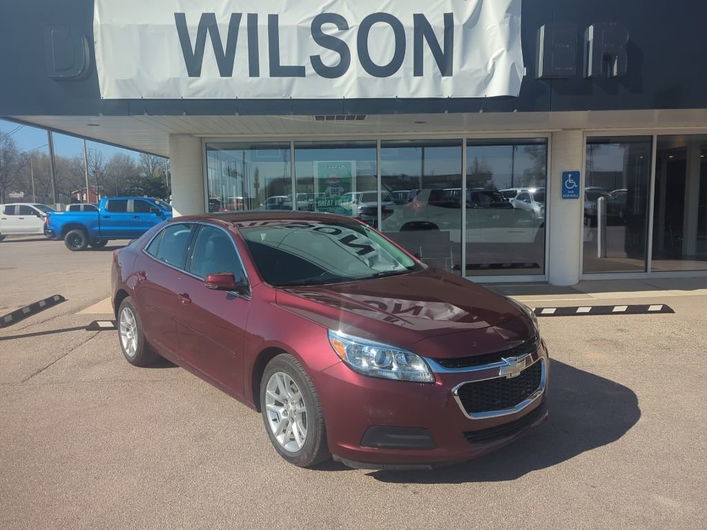 Used 2015 Chevrolet Malibu LT w/ Power Convenience Package image 1