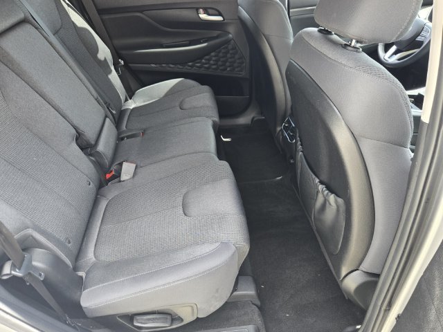 Used 2023 Hyundai Santa Fe SEL FWD image 15