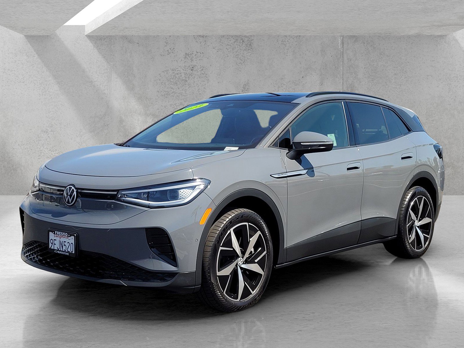 Used 2023 Volkswagen ID.4 Pro S image 8