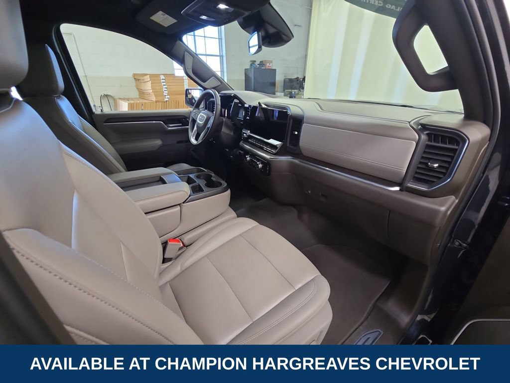 Used 2025 GMC Sierra 1500 SLT AWD/4WD image 37