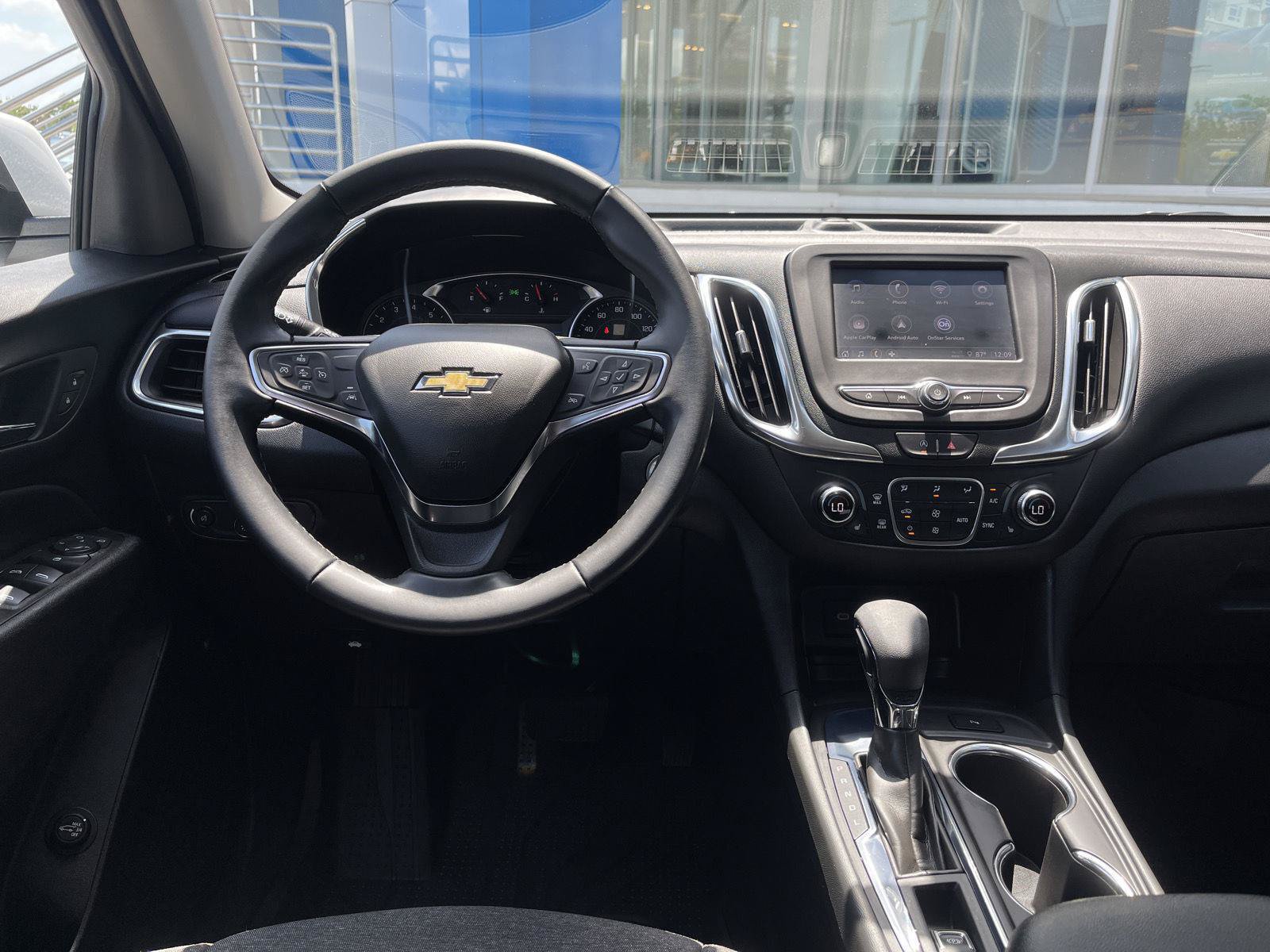 Used 2024 Chevrolet Equinox LT w/ LPO, Floor Liner Package FWD image 16
