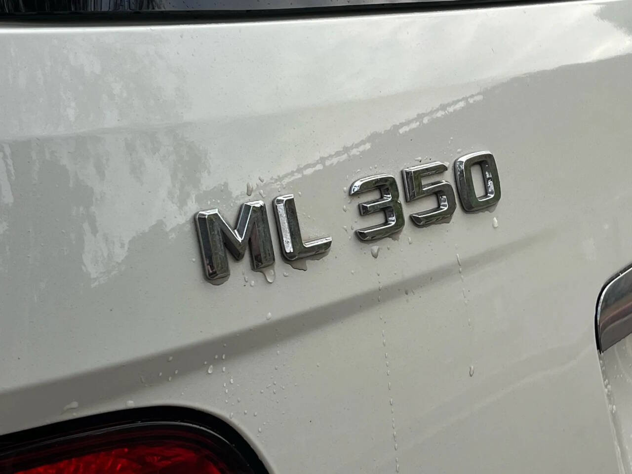 Used 2010 Mercedes-Benz ML 350 4MATIC image 11