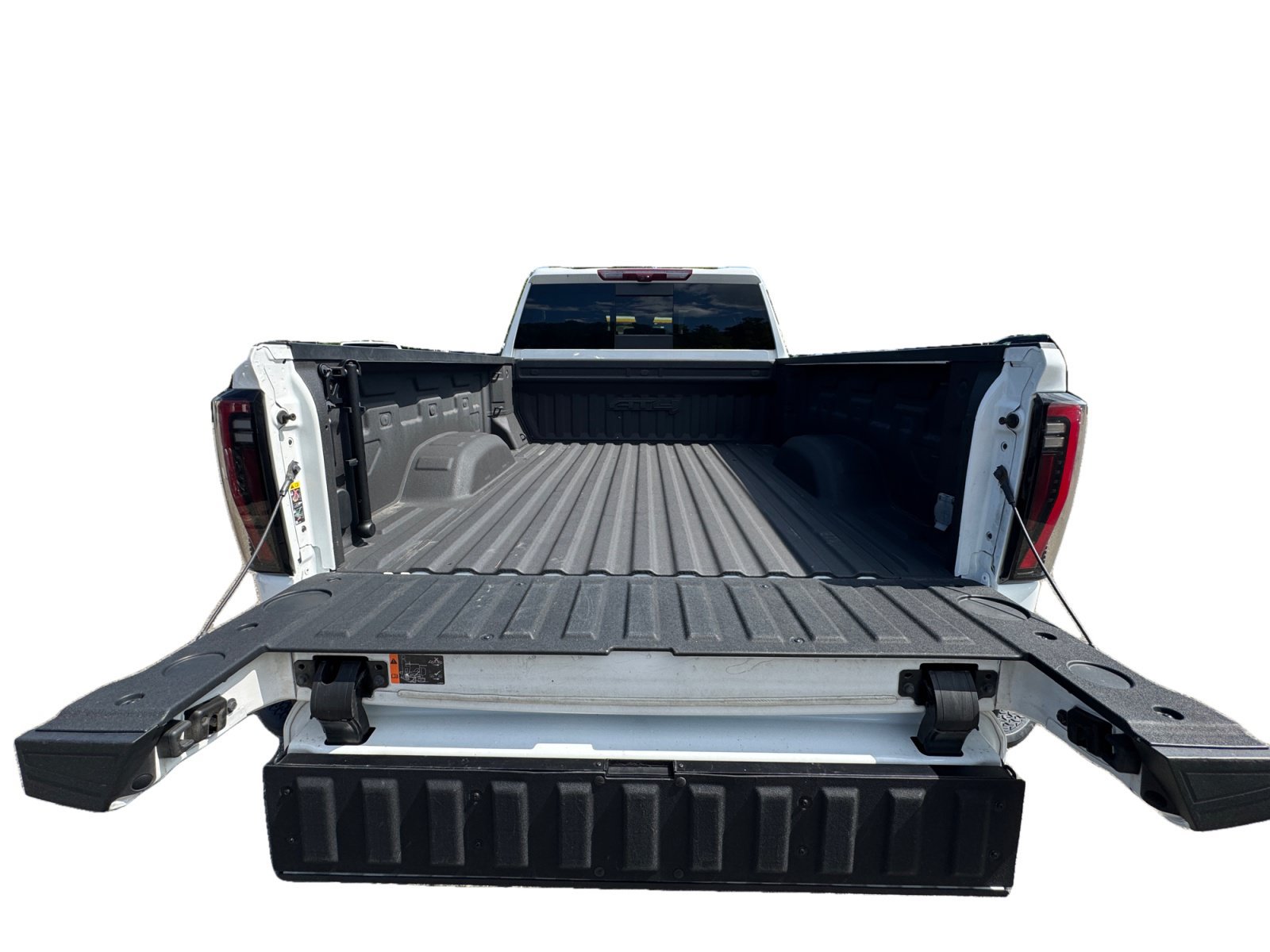 Used 2024 GMC Sierra 2500 AT4 w/ AT4 Premium Plus Package AWD/4WD image 10
