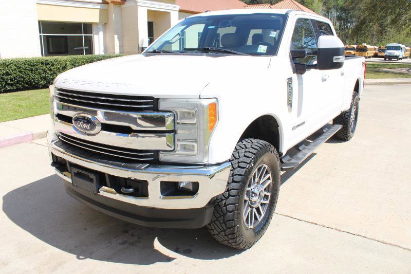 Used 2017 Ford F250 Lariat w/ Lariat Ultimate Package image 8