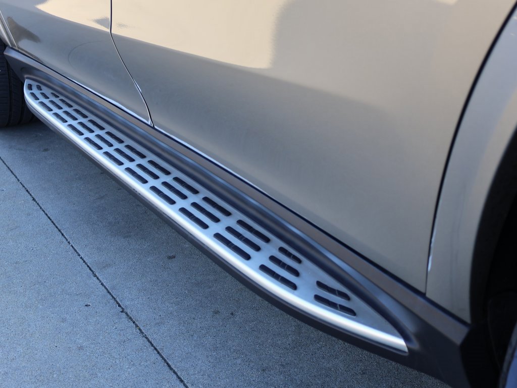 Used 2022 Mercedes-Benz GLS 450 4MATIC image 10