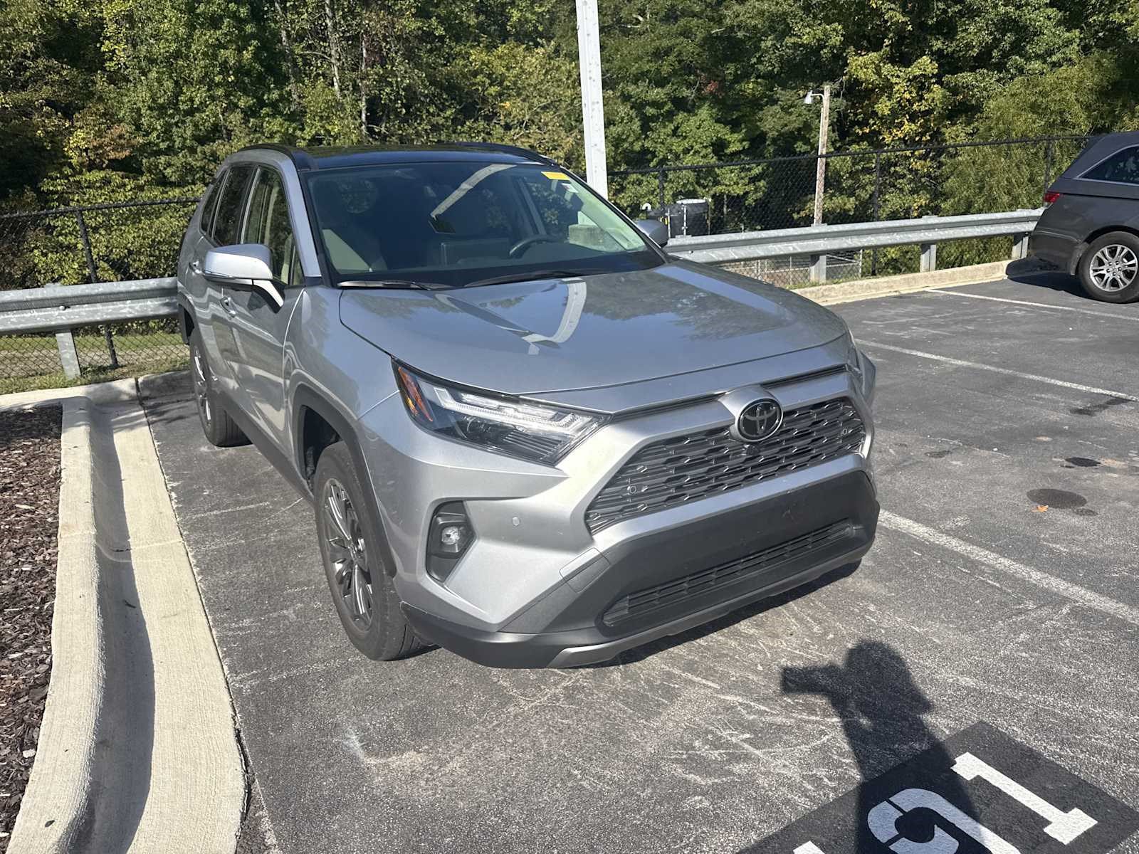 Used 2025 Toyota RAV4 Limited w/ Advanced Technology Package AWD/4WD image 3