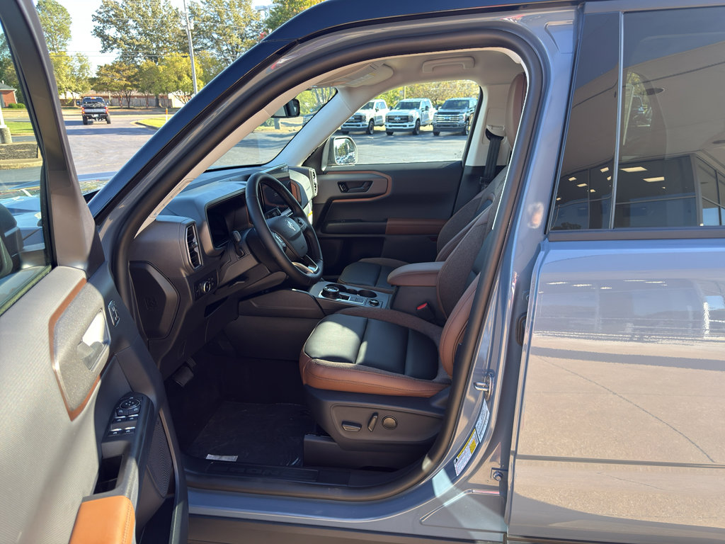 New 2025 Ford Bronco Sport Outer Banks image 11